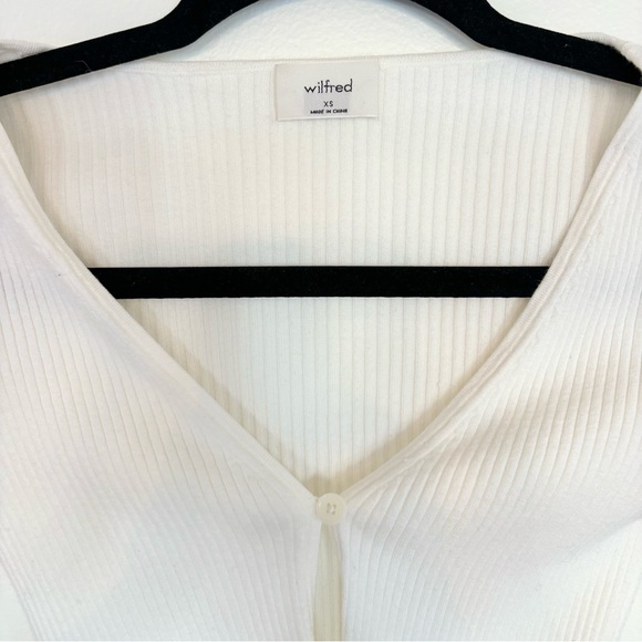 Aritzia Wilfred ‘Corelli’ Ribbed Cardigan - Picture 3 of 9